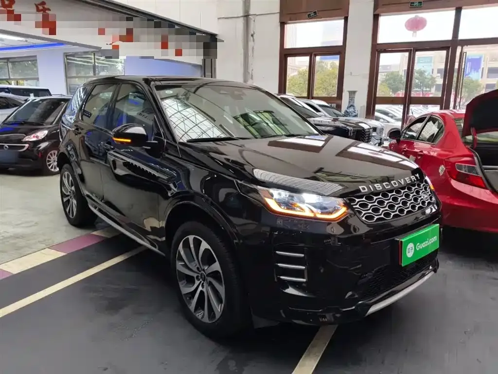 Land Rover Discovery Sport Hybrid — фото 7