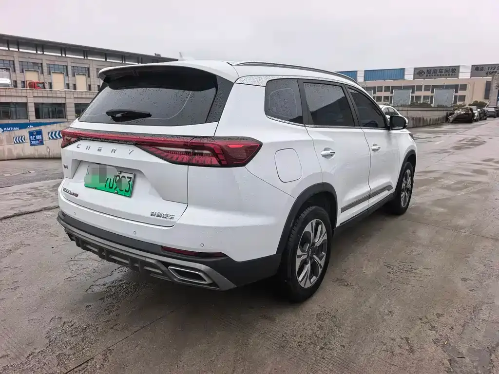 Chery Tiggo 8 PRO NEV — фото 6