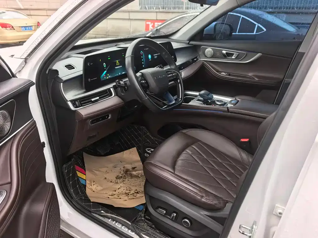 Chery Tiggo 8 PRO NEV — фото 3