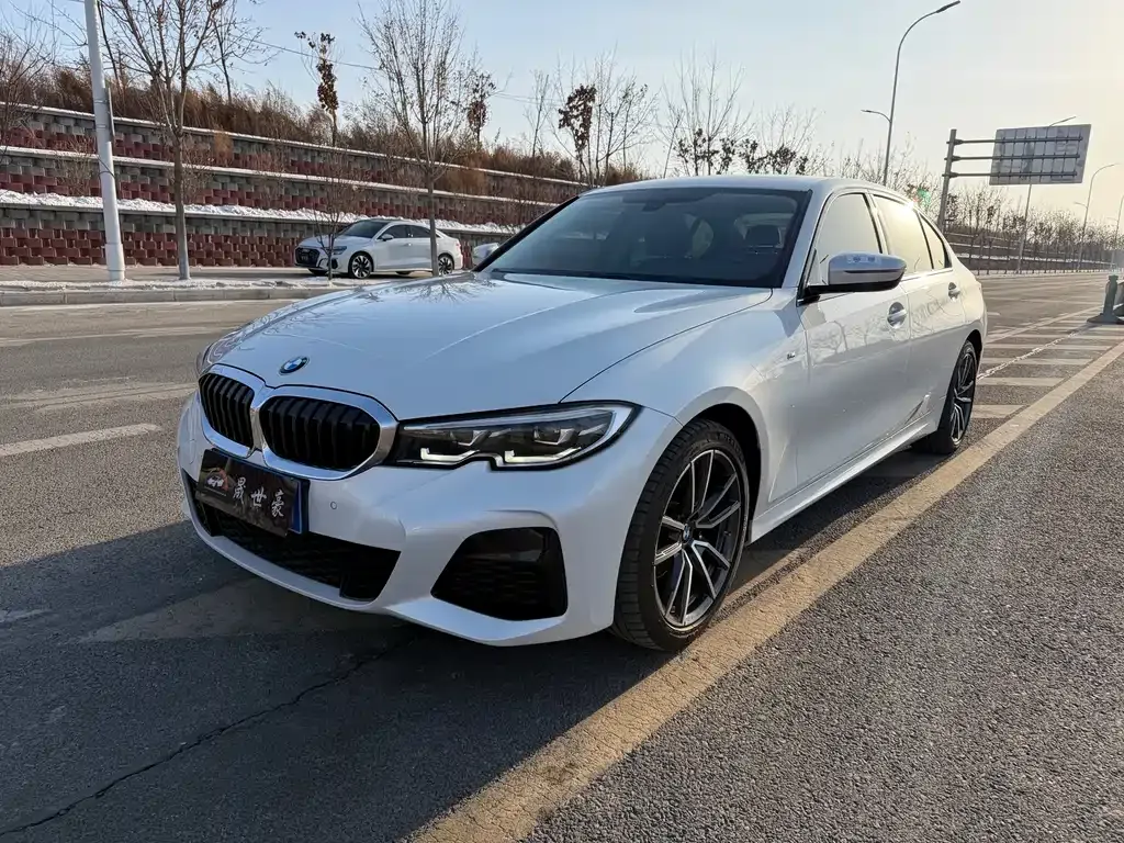 BMW 3 Series — фото 1