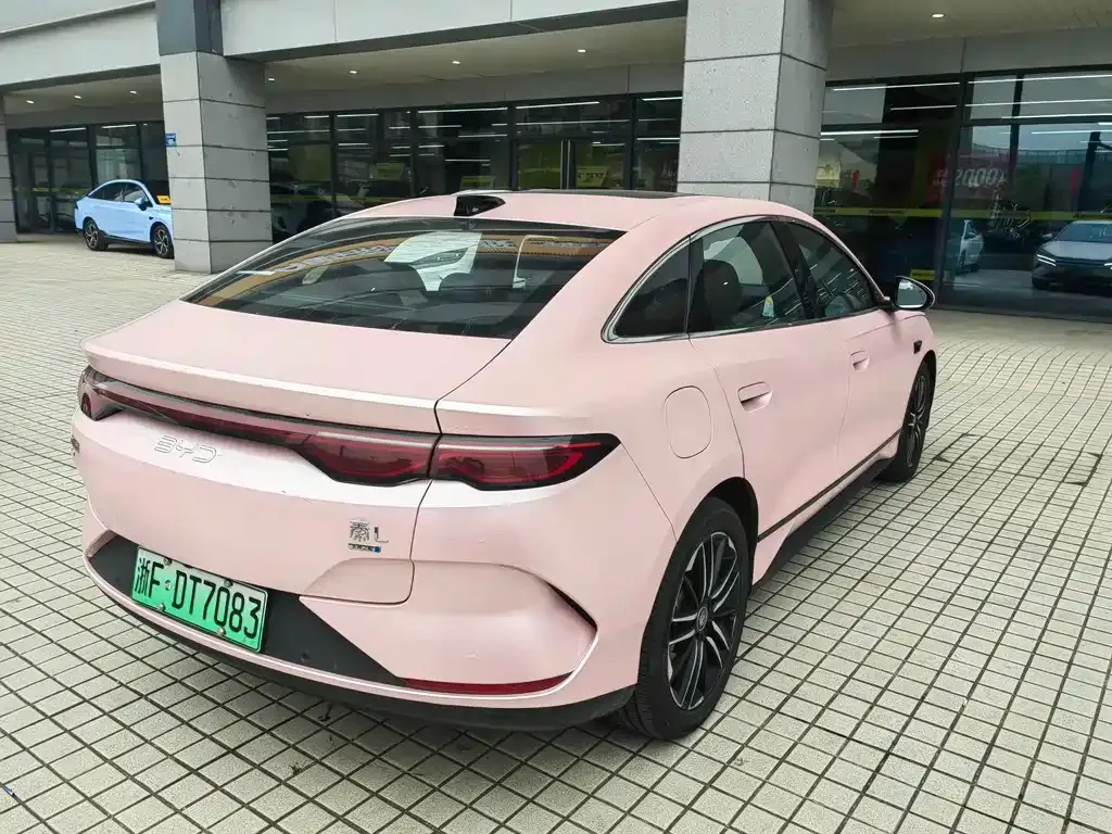BYD Qin L — фото 5