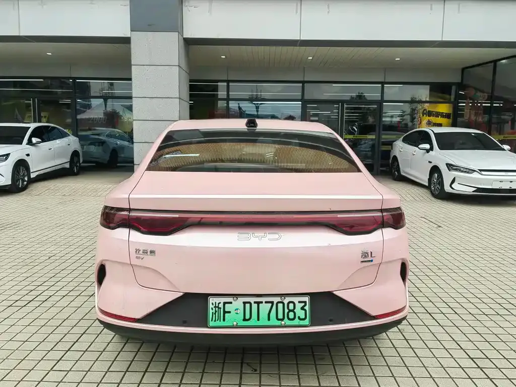 BYD Qin L — фото 3