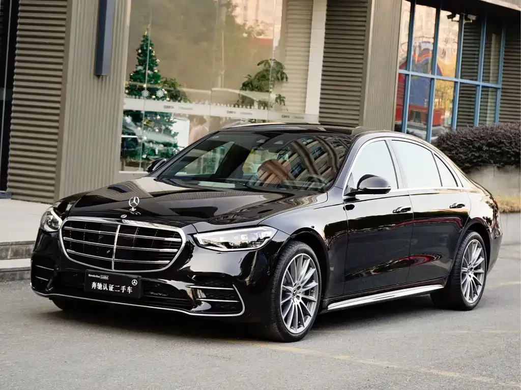 Mercedes-Benz S-Class — фото 1