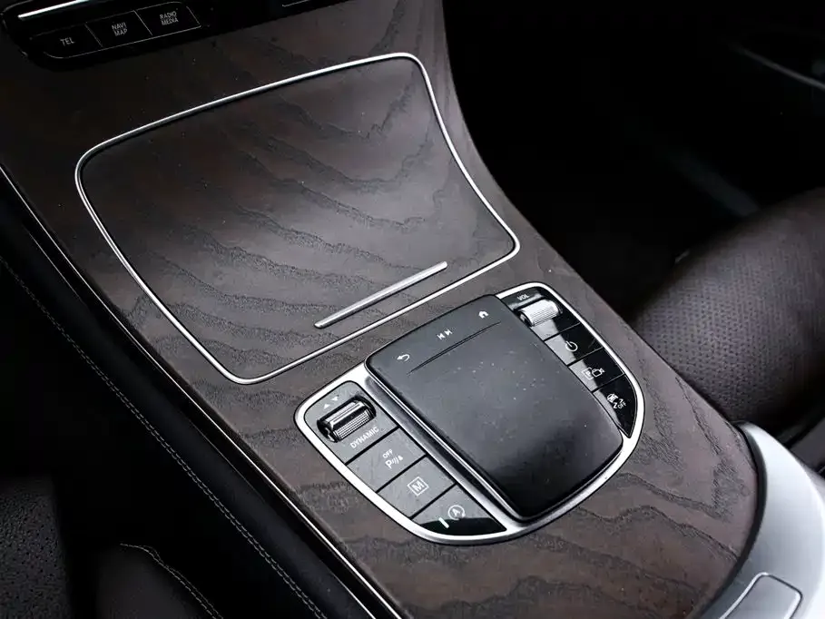 Mercedes-Benz GLC — фото 10