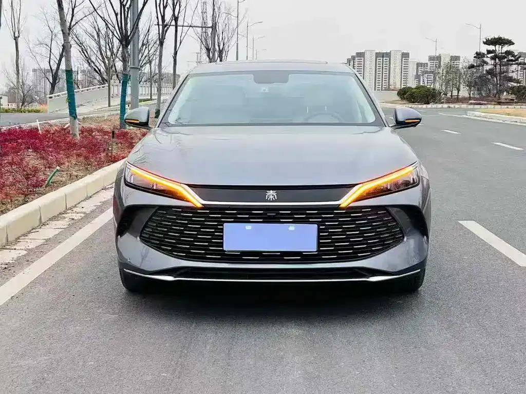 BYD Qin L — фото 9