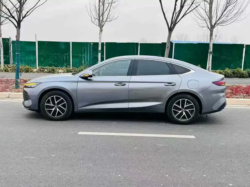 BYD Qin L — фото 6