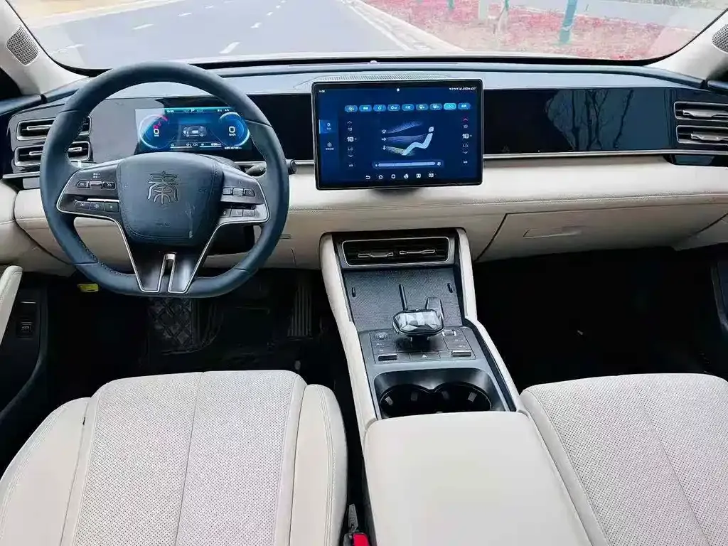 BYD Qin L — фото 2