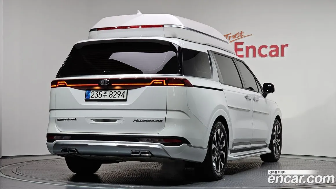 Kia Carnival — фото 10