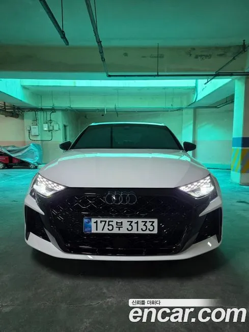 Audi RS3 — фото 1