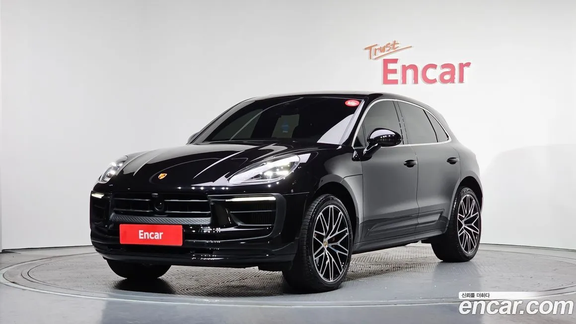 Porsche Macan — фото 1