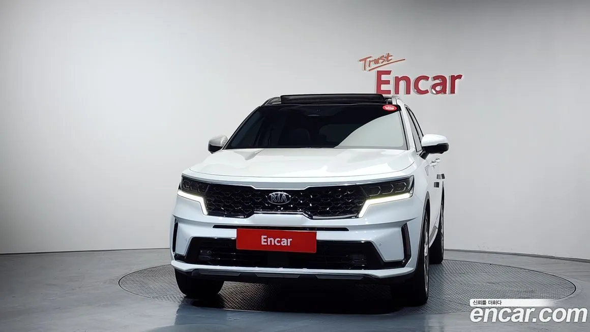 Kia Sorento — фото 5