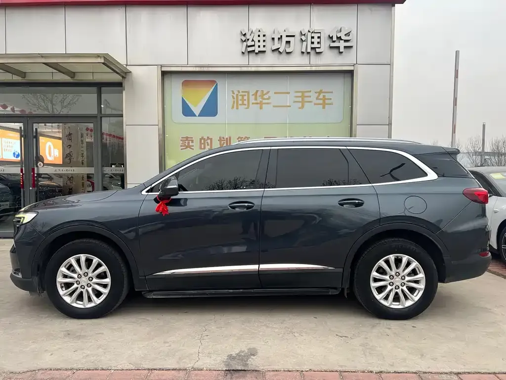 Buick Enclave — фото 9