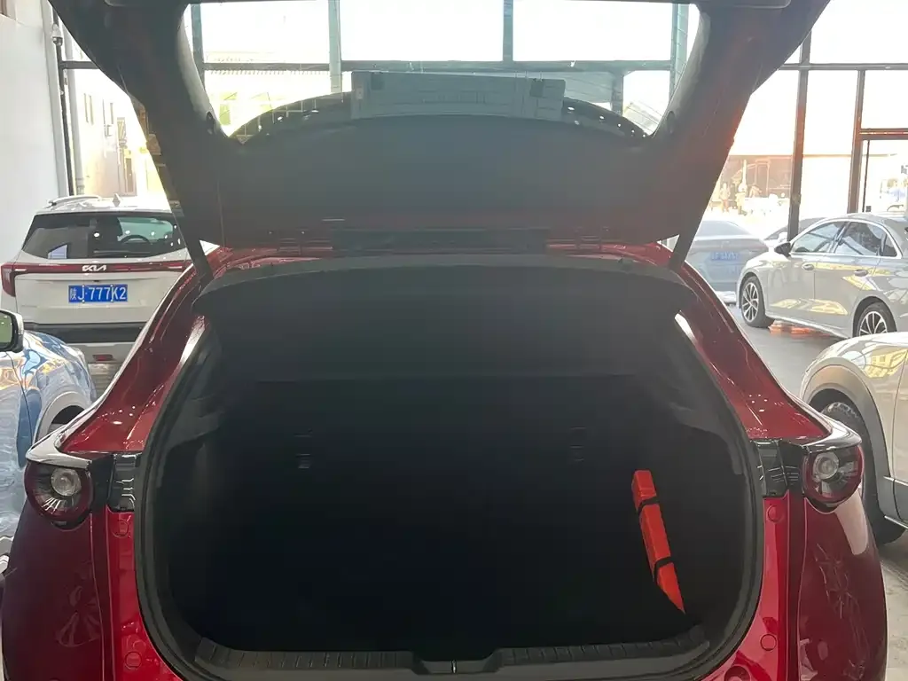 Mazda CX-30 — фото 3