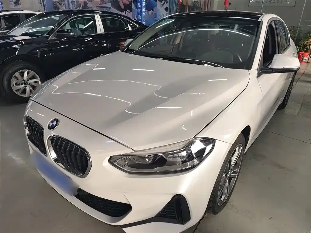 BMW 1 Series — фото 1