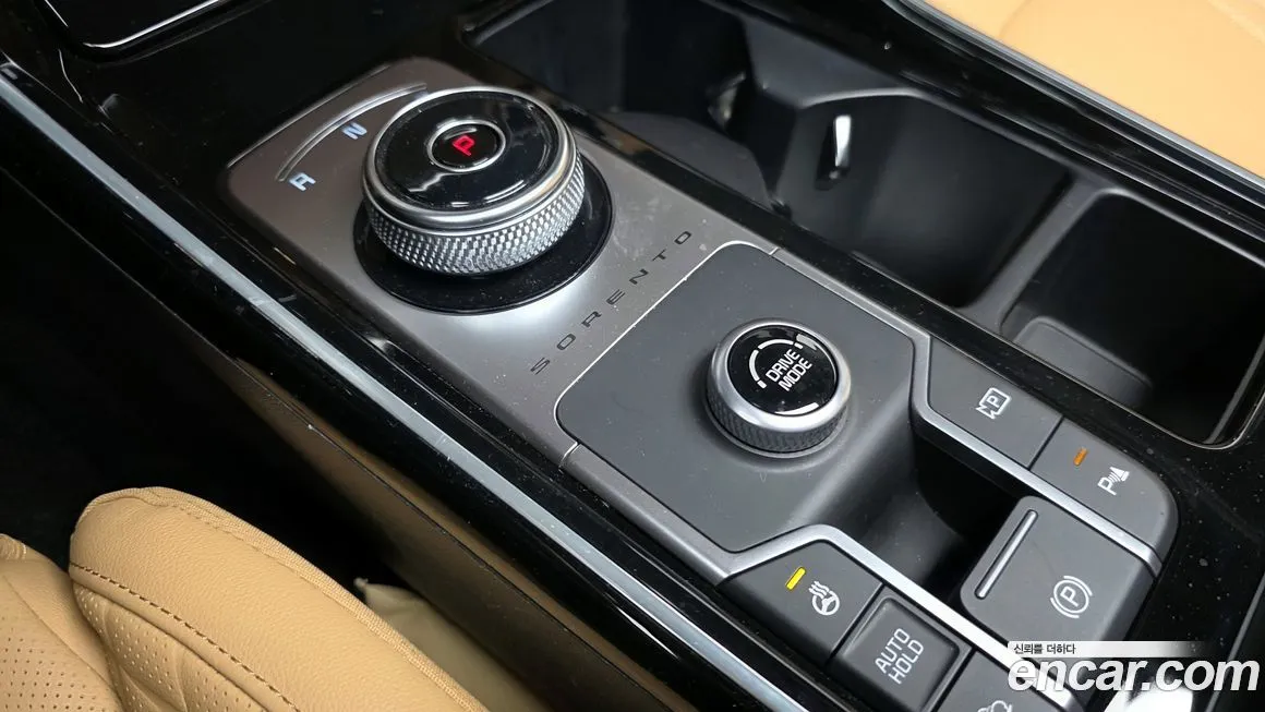 Kia Sorento — фото 4