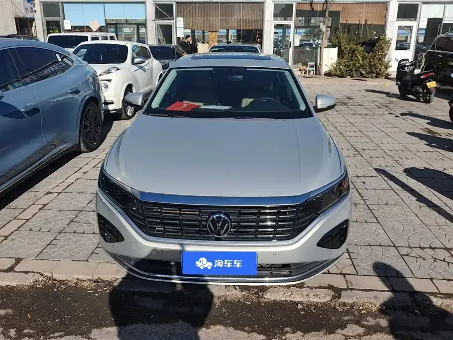 Volkswagen Passat — фото 7