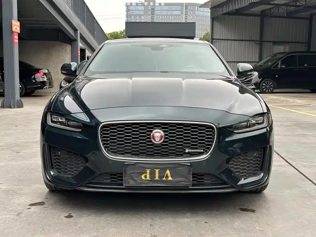 Jaguar XEL — фото 5