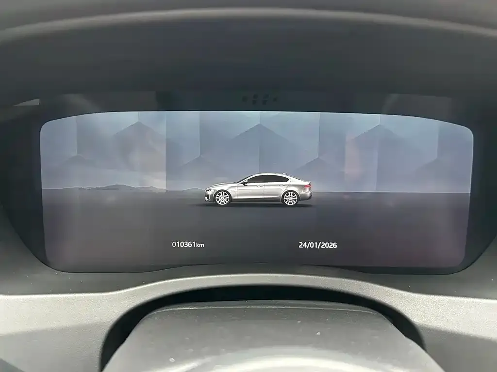 Jaguar XEL — фото 2