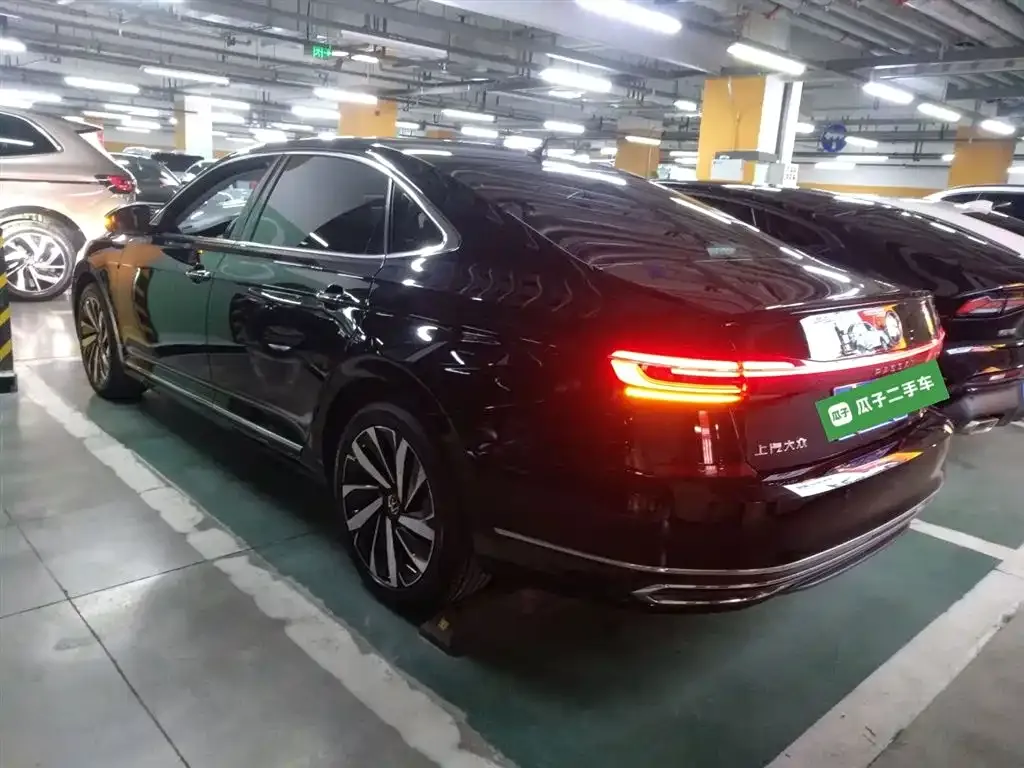 Volkswagen Passat — фото 5