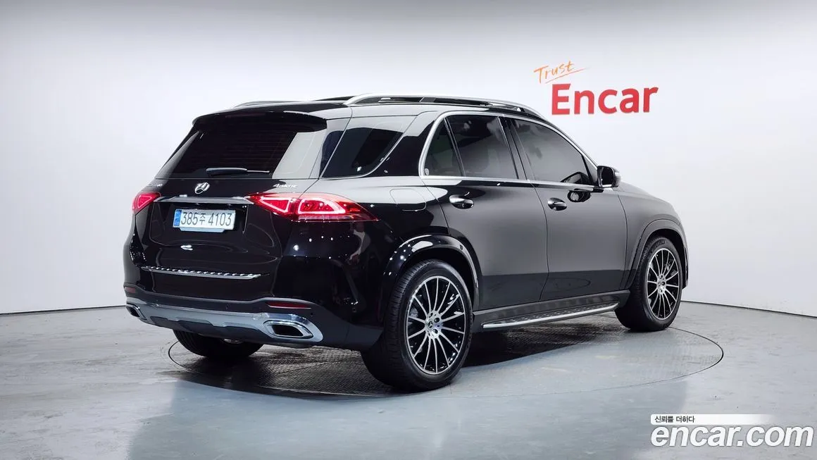 Mercedes-Benz GLE-Class — фото 2