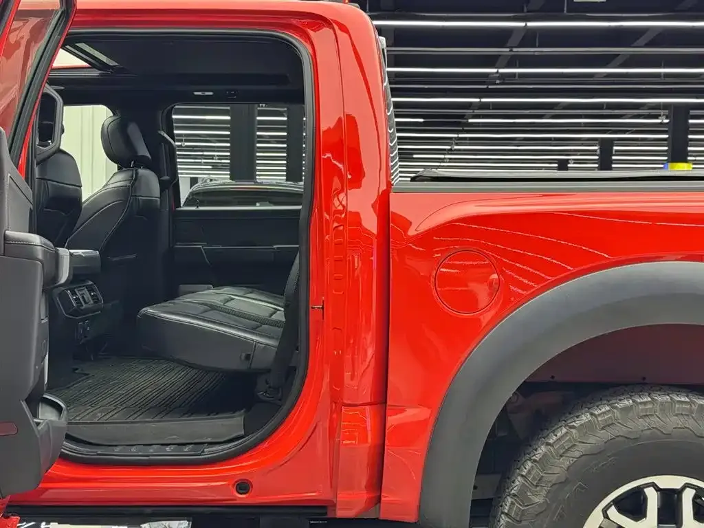 Ford F-150 Raptor — фото 10