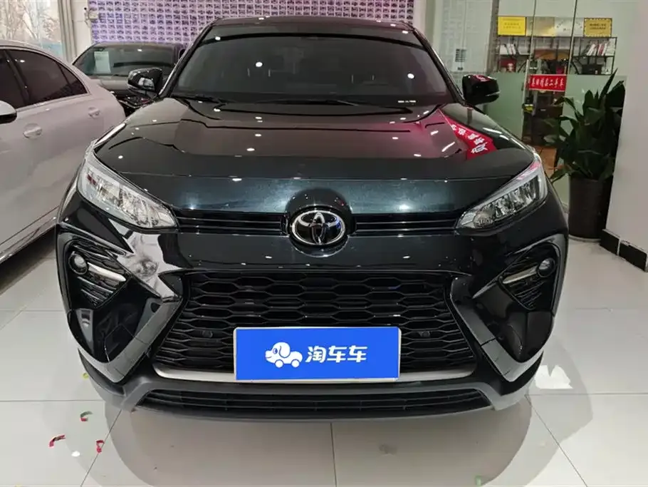Toyota Wildlander — фото 10