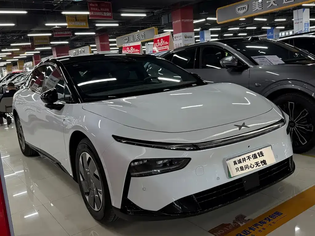 XPeng P7+ — фото 10