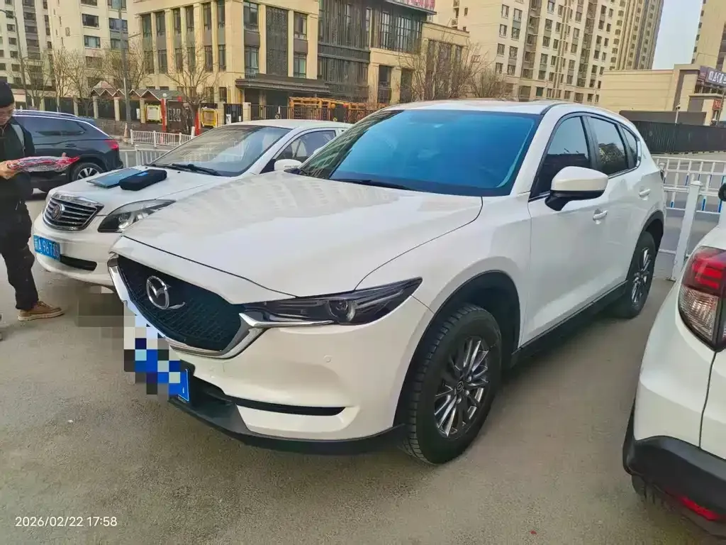 Mazda CX-5 — фото 1