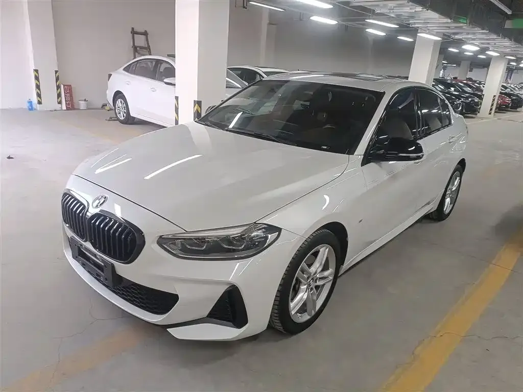 BMW 1 Series — фото 1