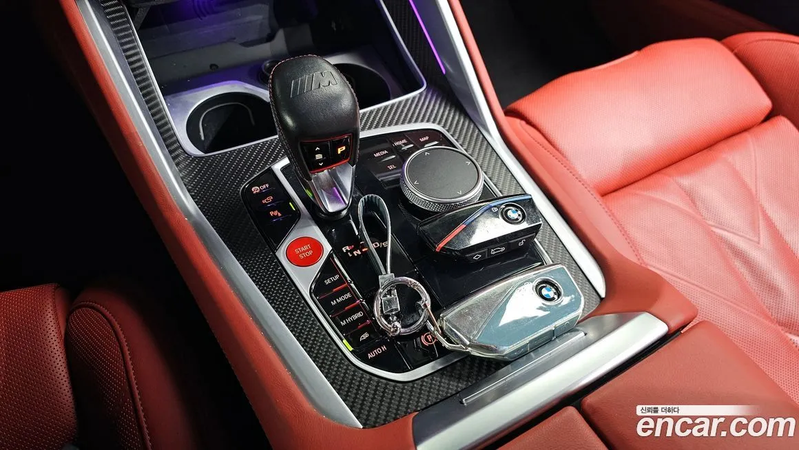 BMW XM — фото 10