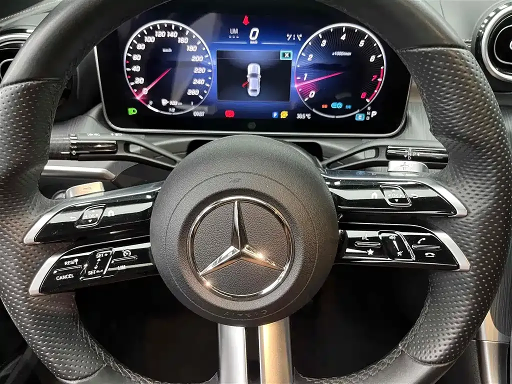 Mercedes-Benz C-Class — фото 10