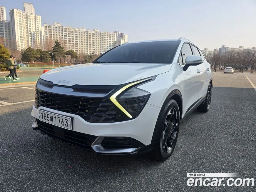 Kia Sportage — фото 1