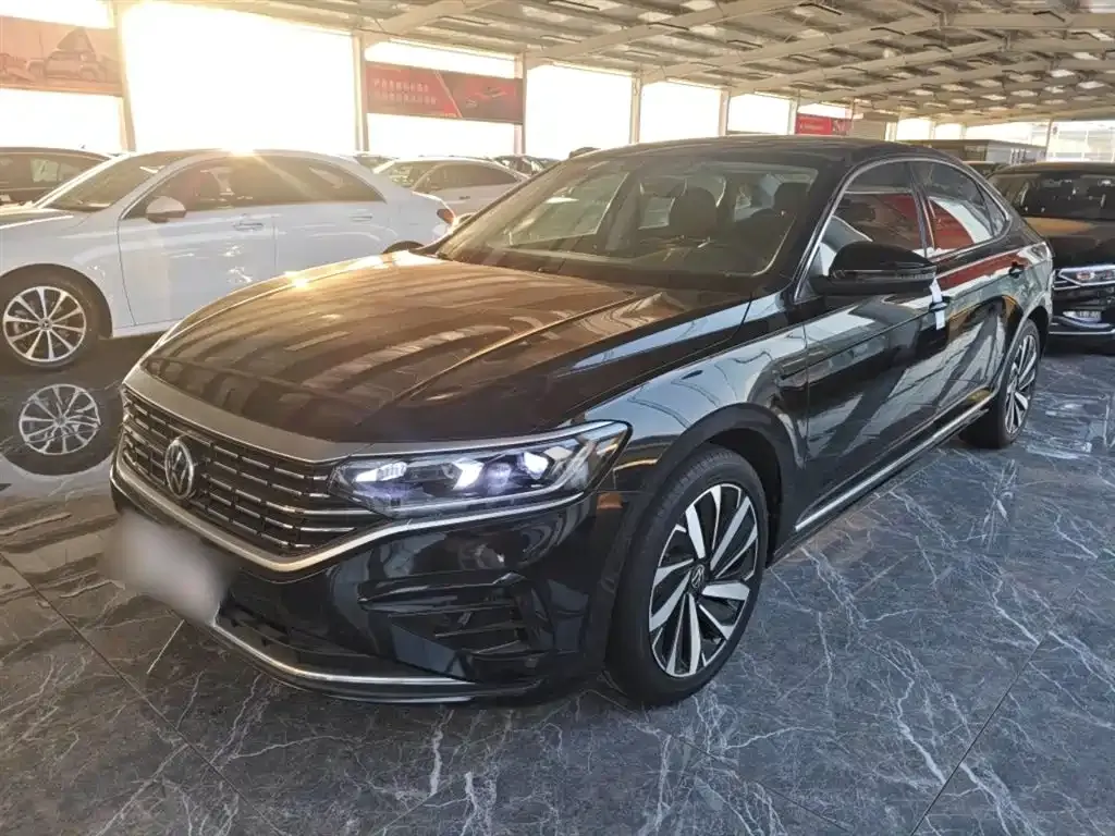 Volkswagen Passat — фото 8