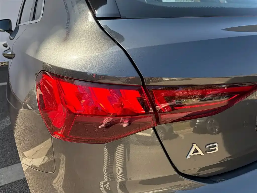 Audi A3 — фото 2