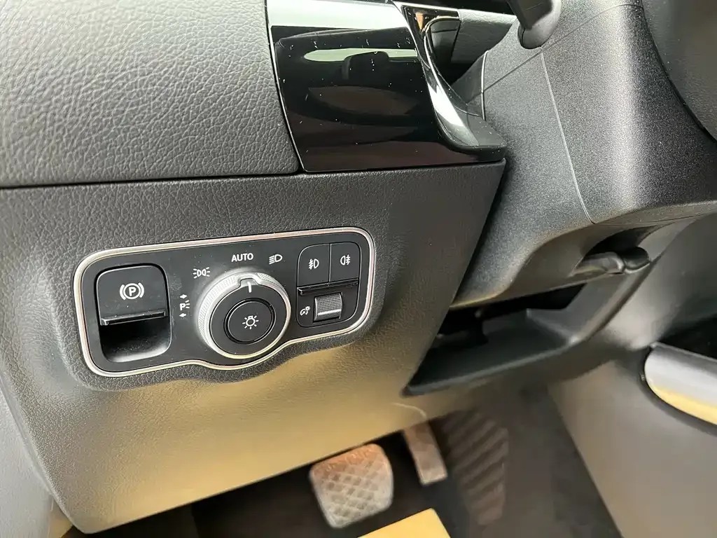 Mercedes-Benz GLA — фото 2
