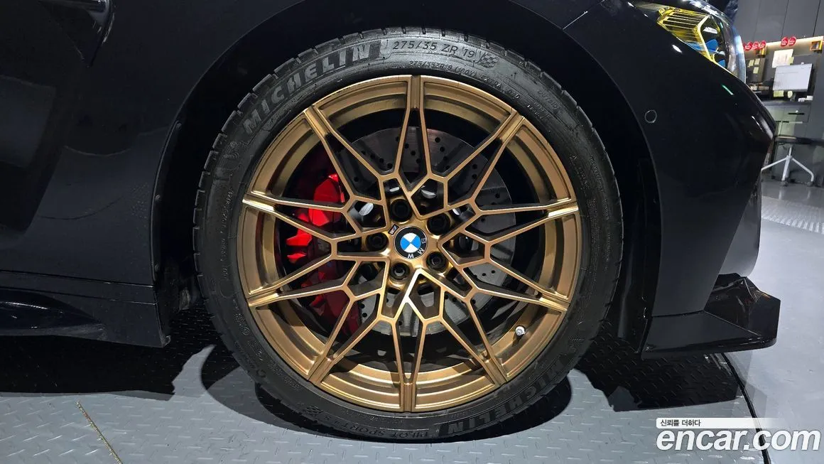 BMW M4 — фото 10