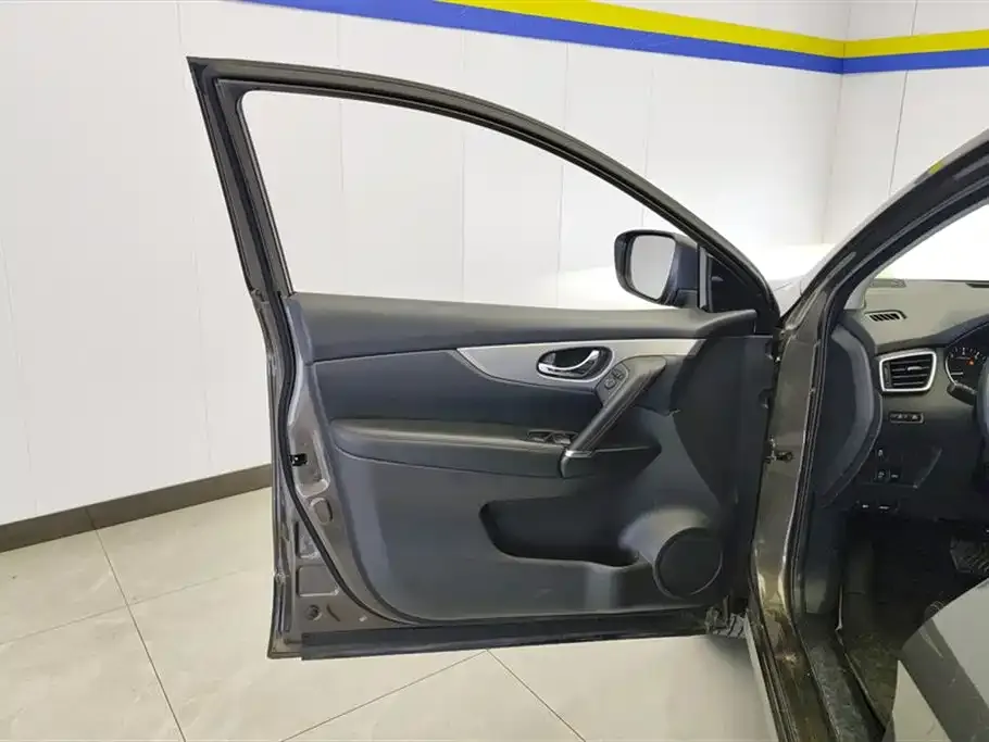Nissan Qashqai — фото 5