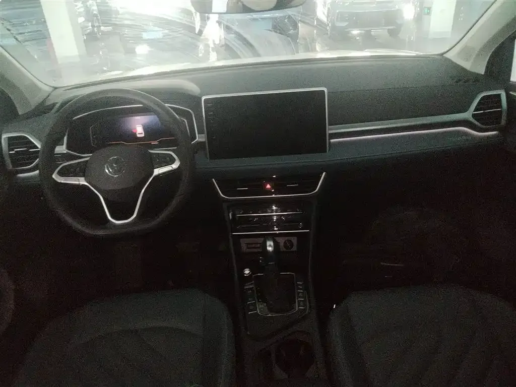 Volkswagen Tharu — фото 10