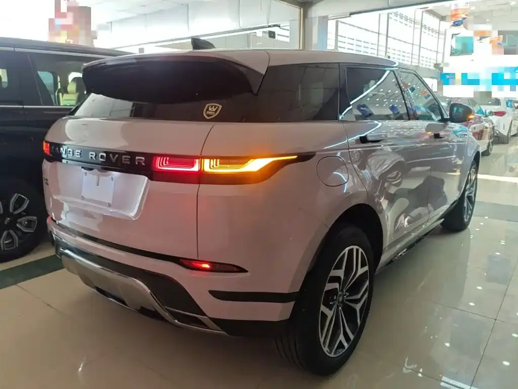 Land Rover Evoque — фото 8