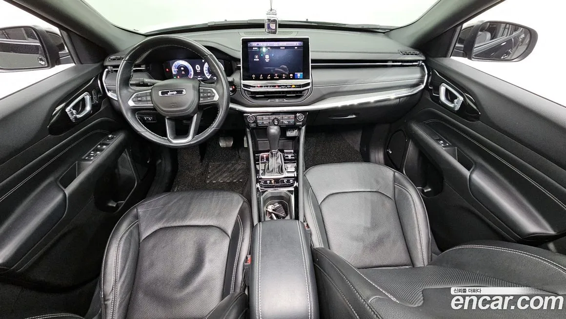 Jeep Compass — фото 9