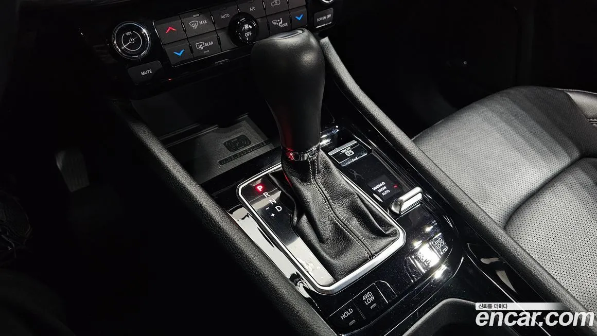 Jeep Compass — фото 10