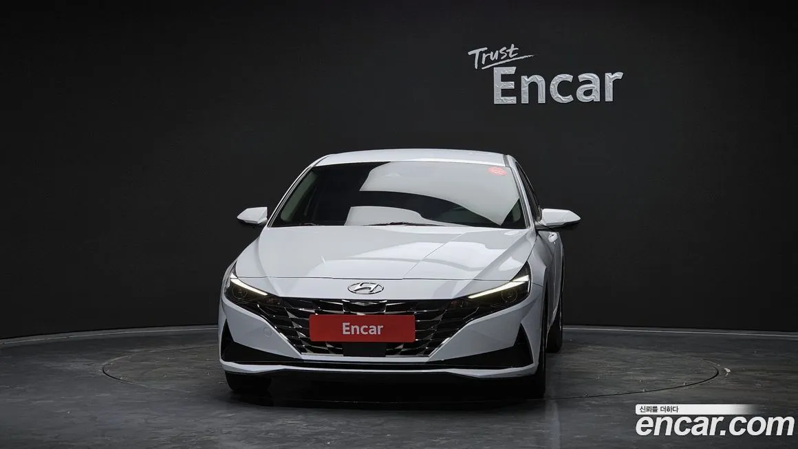 Hyundai AVANTE — фото 5