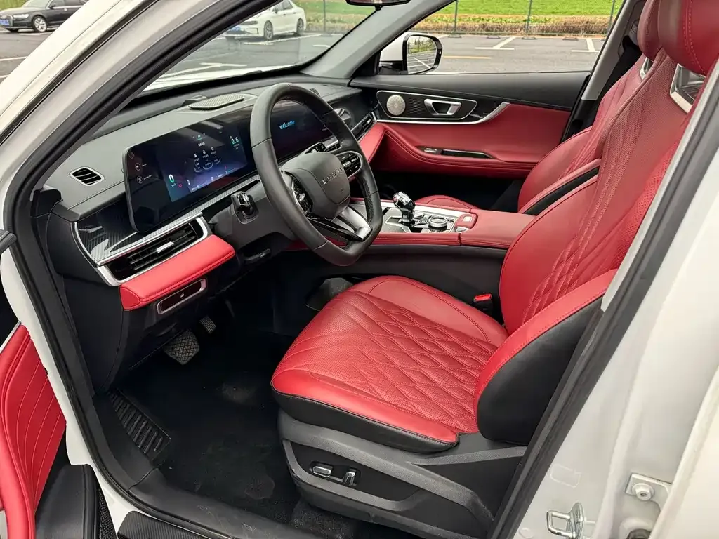 Chery Tiggo 7 PLUS — фото 9