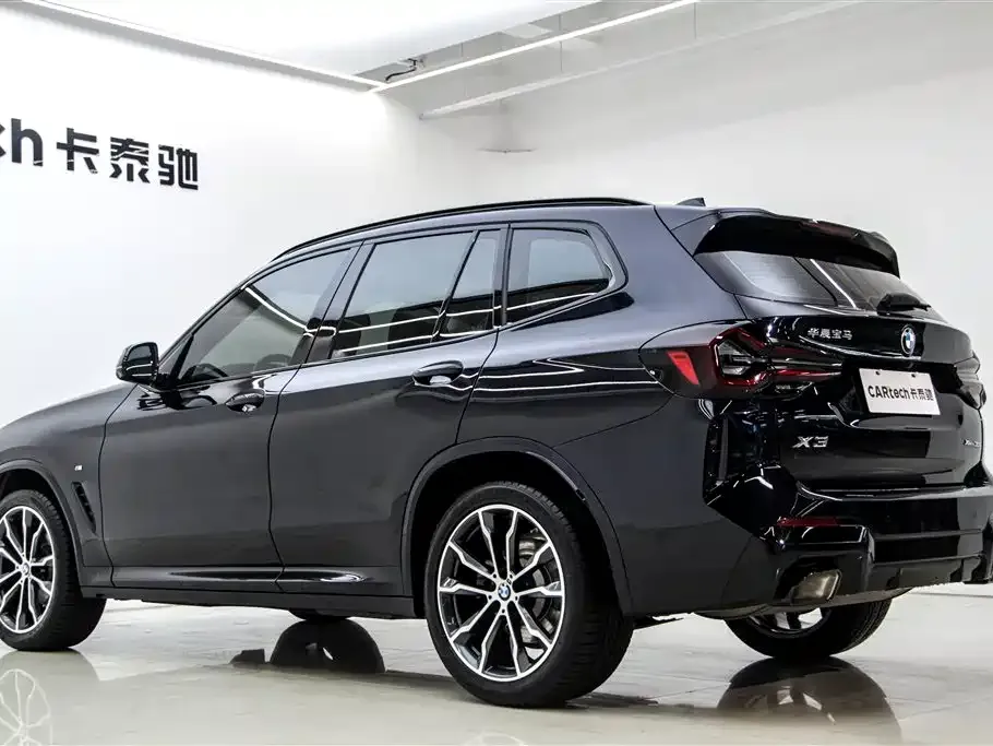 BMW X3 — фото 8