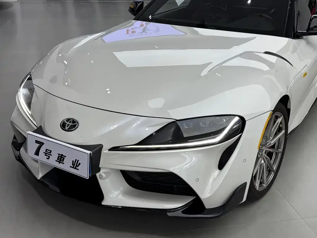 Toyota Supra — фото 2