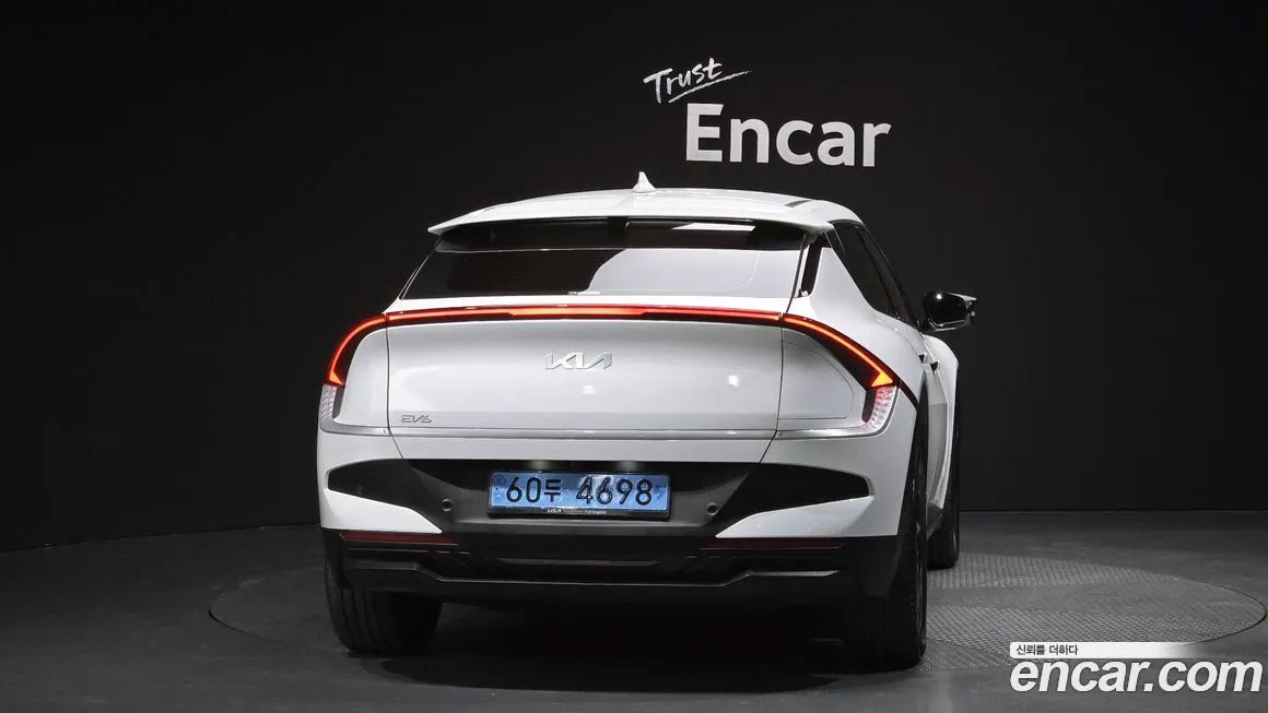 Kia EV6 — фото 4