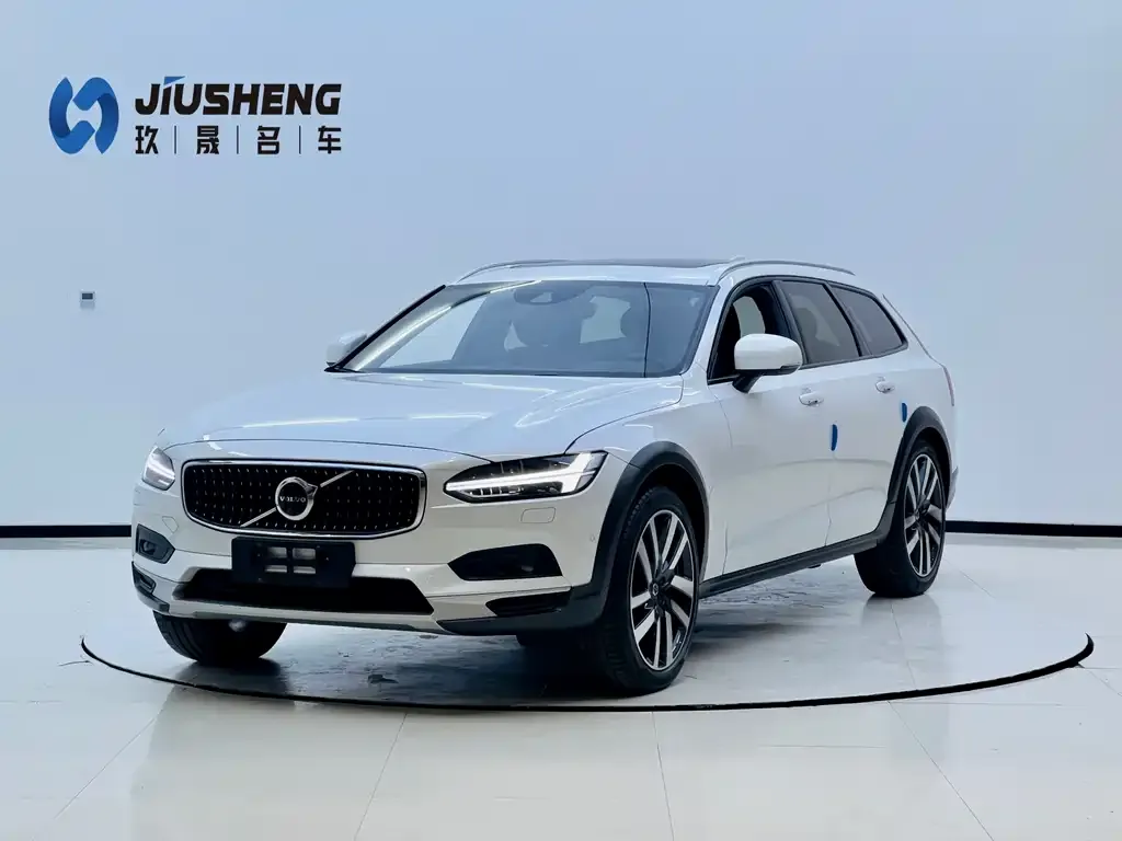 Volvo V90 — фото 1