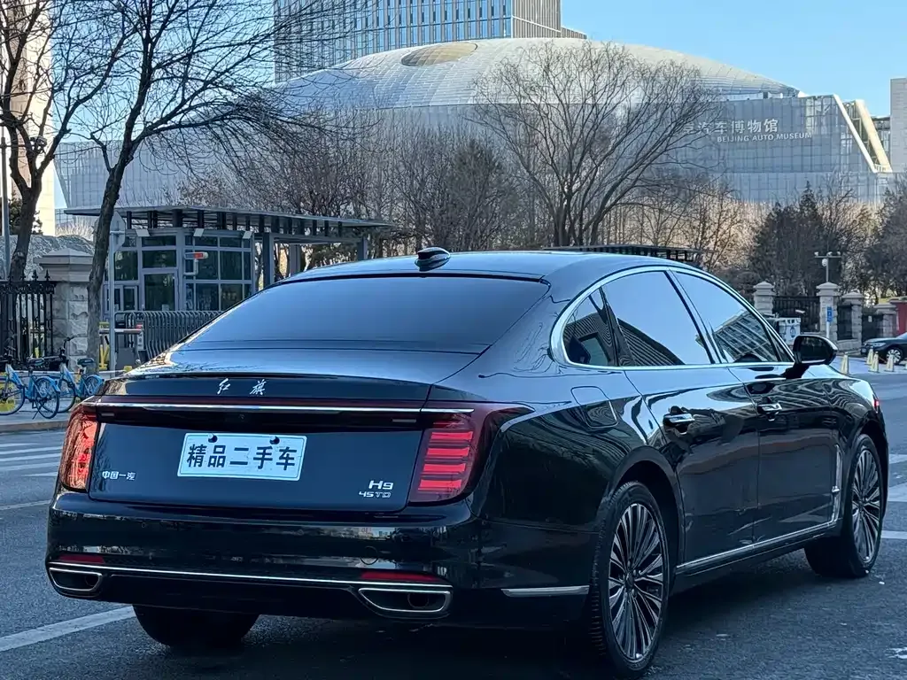 Hongqi H9 — фото 6