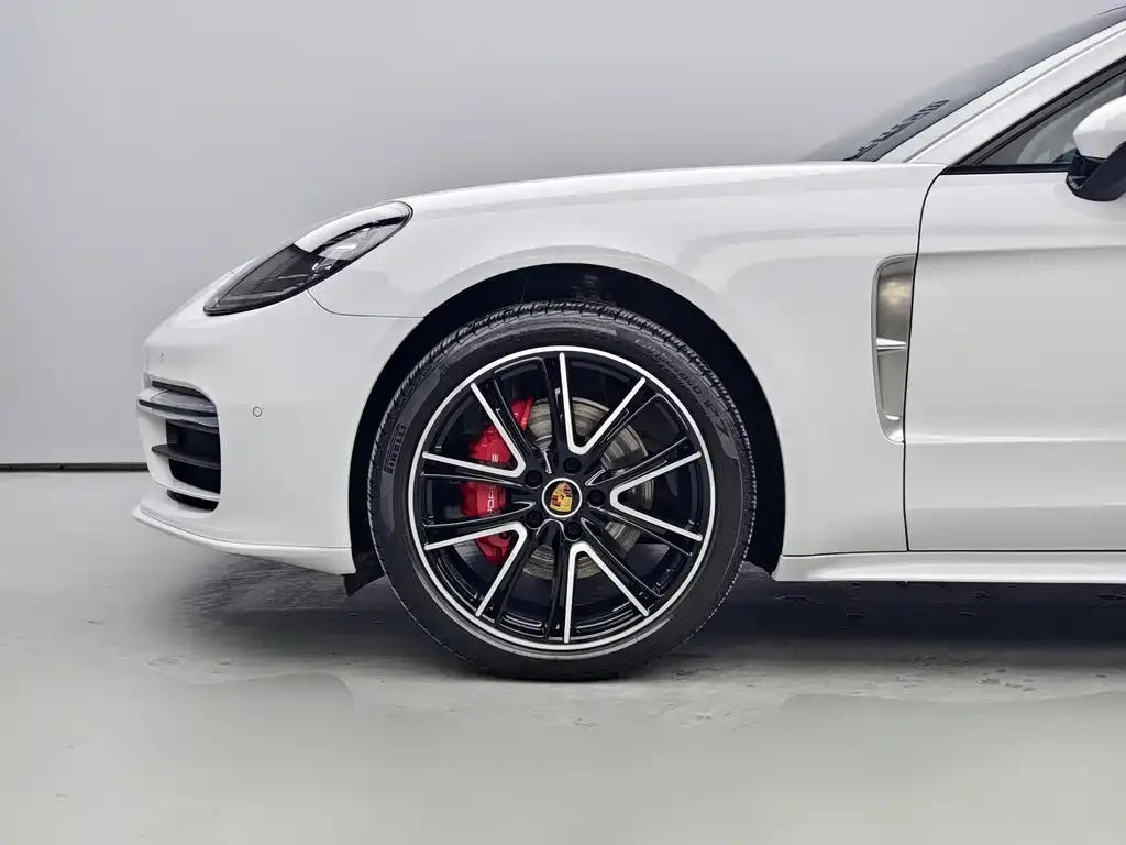Porsche Panamera — фото 2