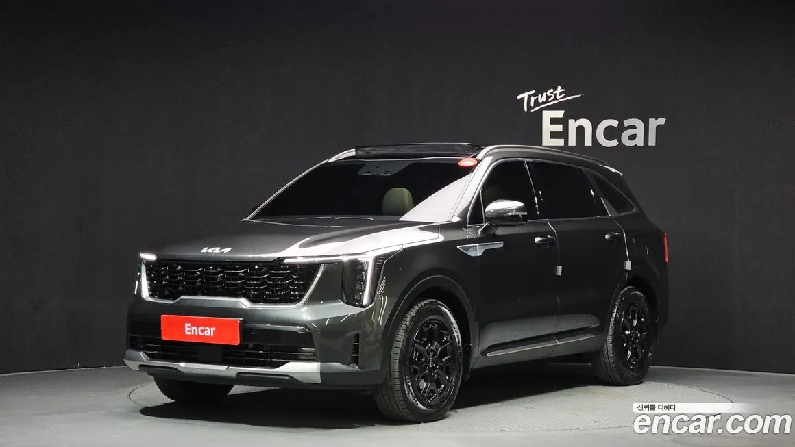 Kia Sorento — фото 1